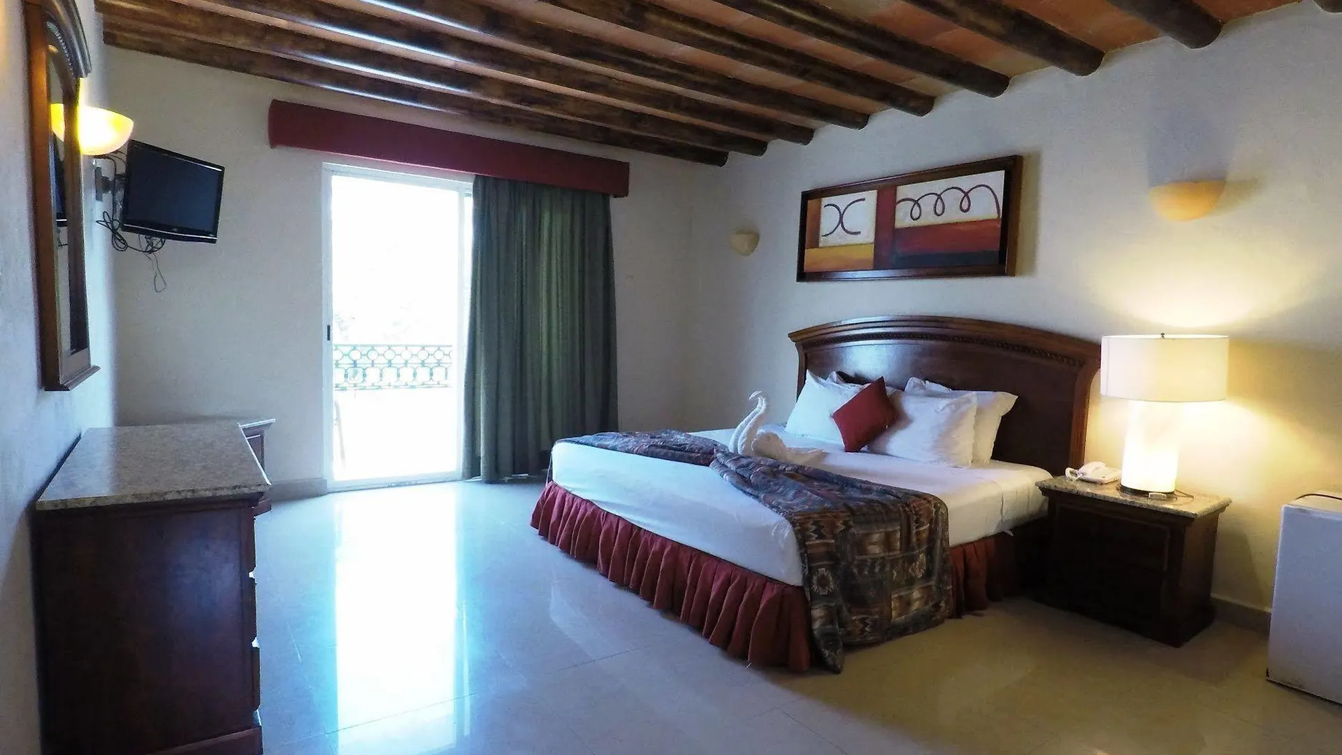 Hotel El Campanario Playa Del Carmen 3*,