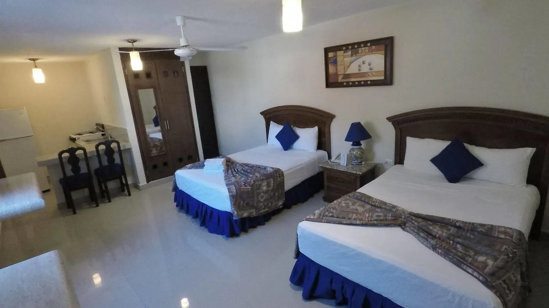 Hotel El Campanario Playa del Carmen 3*,  México